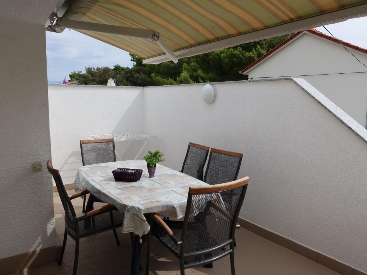Apartment Mira-1 By Interhome Vir Kültér fotó